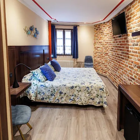 Hotel Puerto Rico 3*