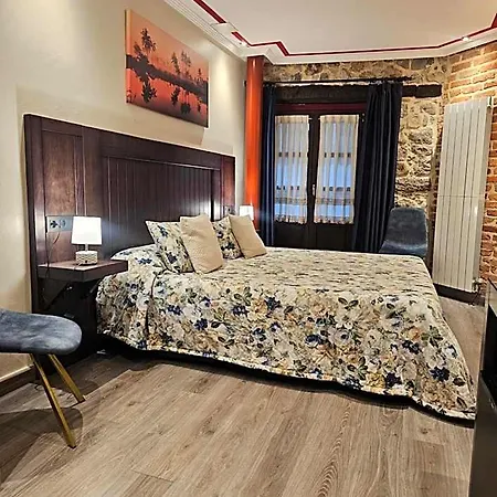 Otel Puerto Rico 3*
